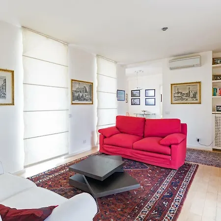 Ginnasi Palace Penthouse * Roma